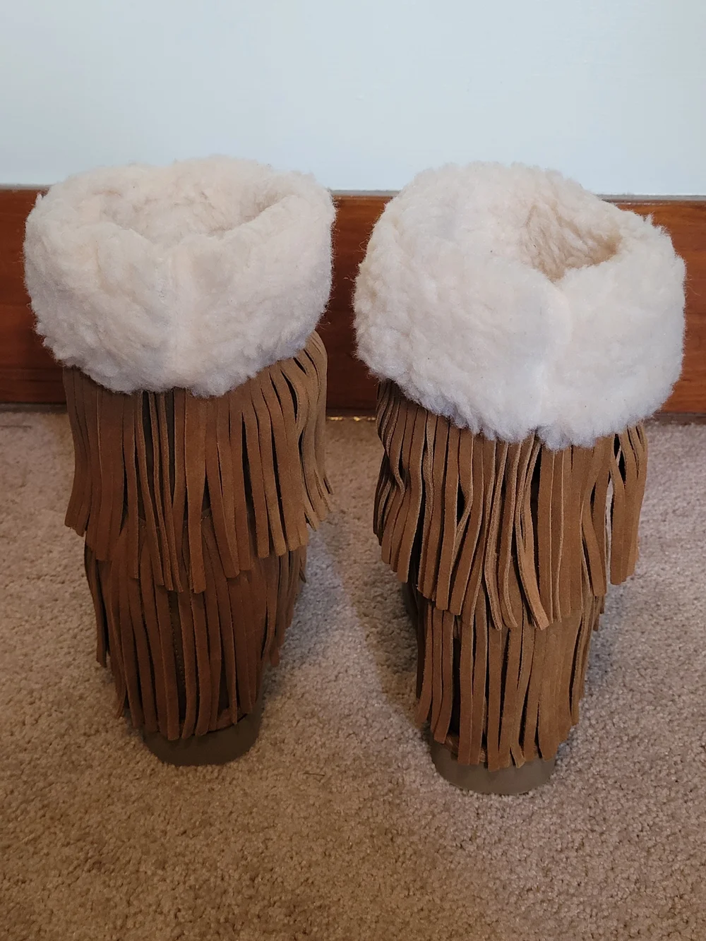 Shearling Cuff Suede Fringe Wedge Winter Boots - Chestnut Womens Size 9 NWOT